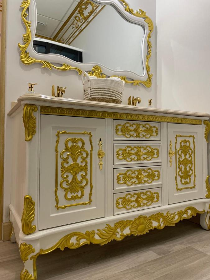 Suite Imperiale Eglise Du Couvent Нарбонна Экстерьер фото